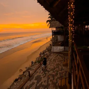 Resort Black, Varkala