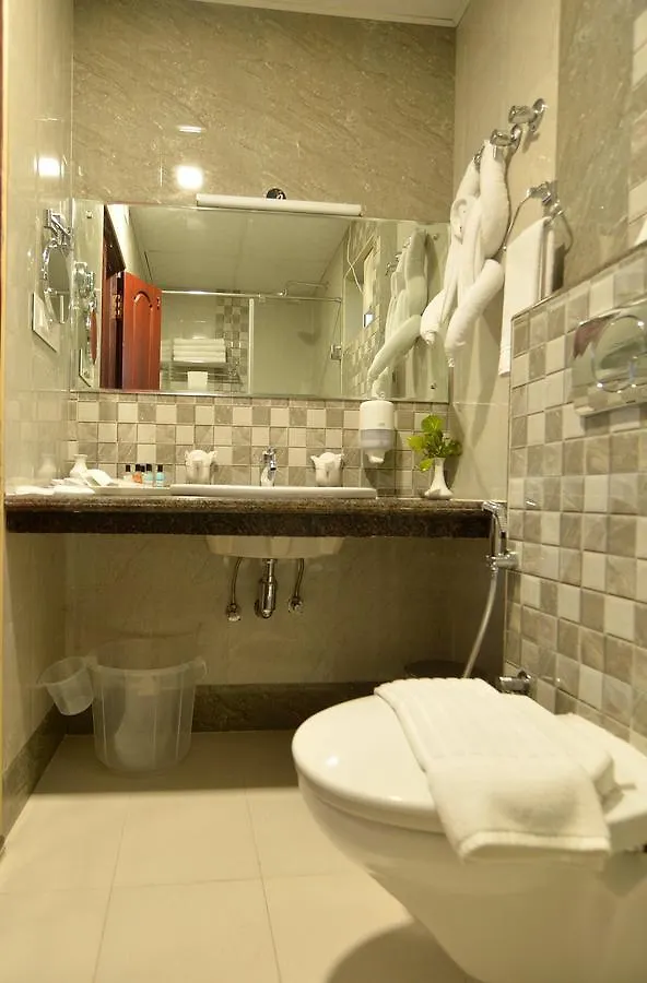 B'Canti Boutique Beach Resort Varkala 5*,  India